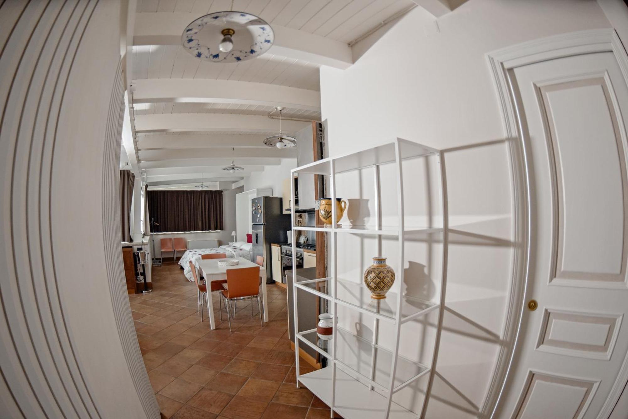 Al Centro Luxury Home Caserta Eksteriør billede