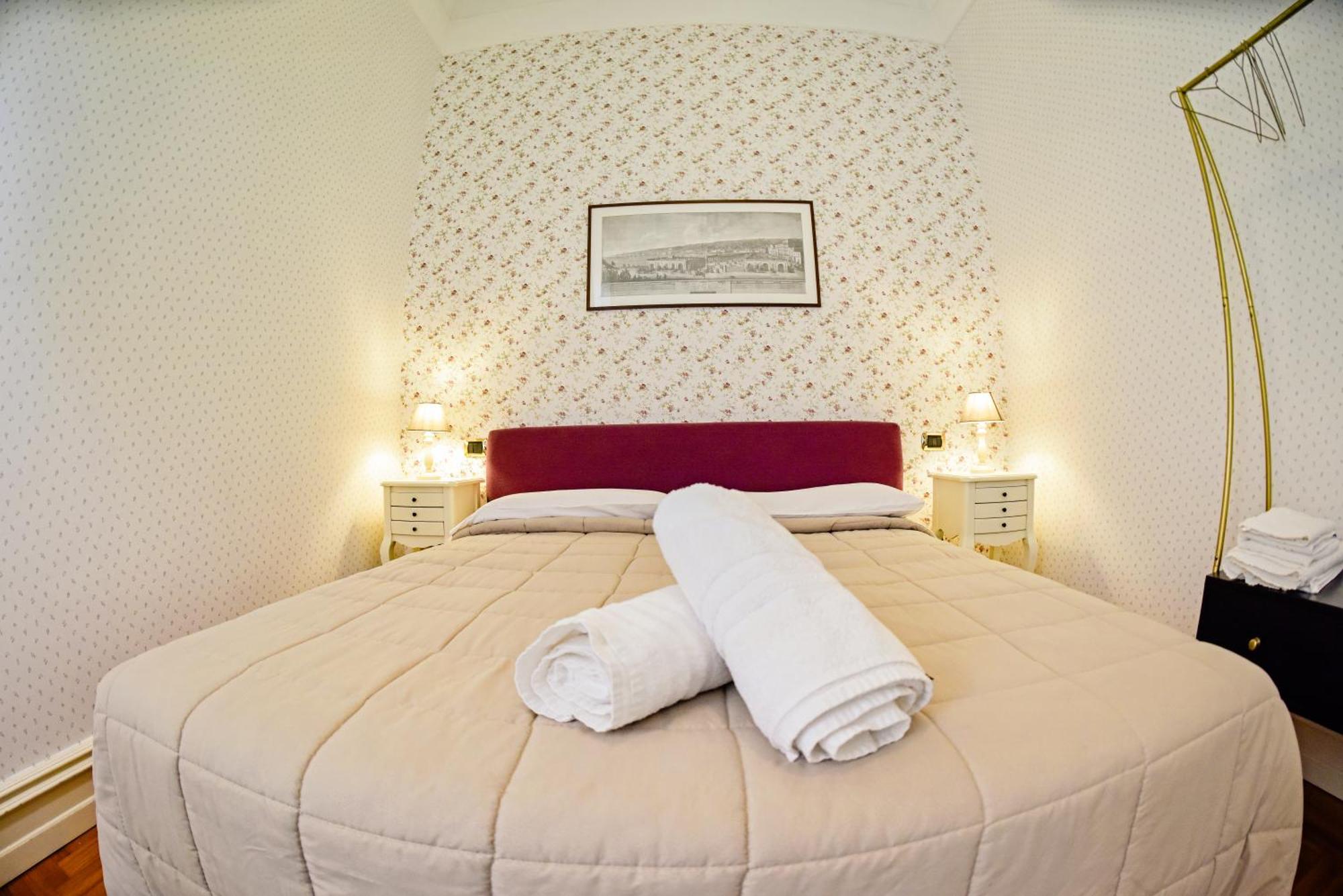 Al Centro Luxury Home Caserta Eksteriør billede