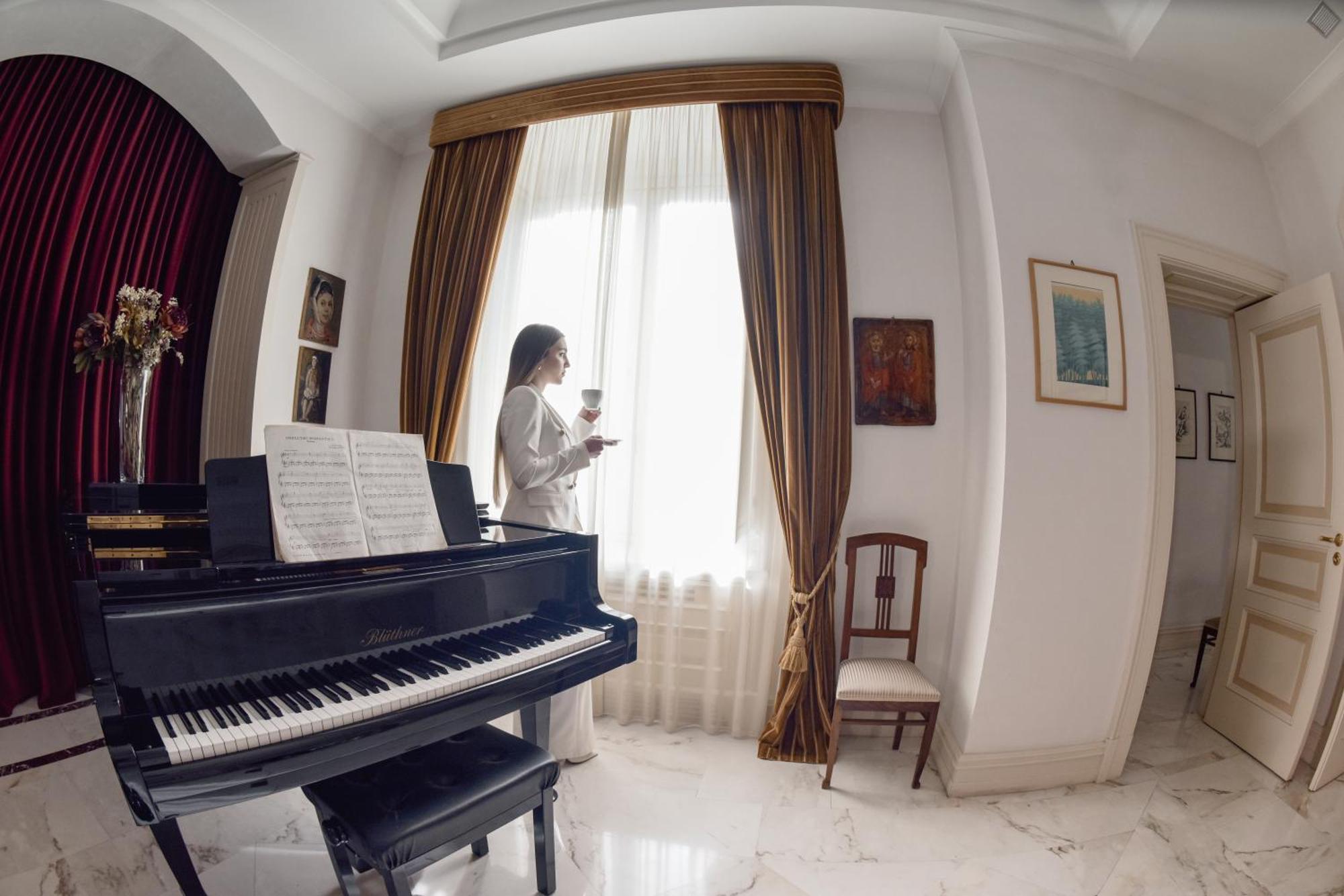 Al Centro Luxury Home Caserta Eksteriør billede