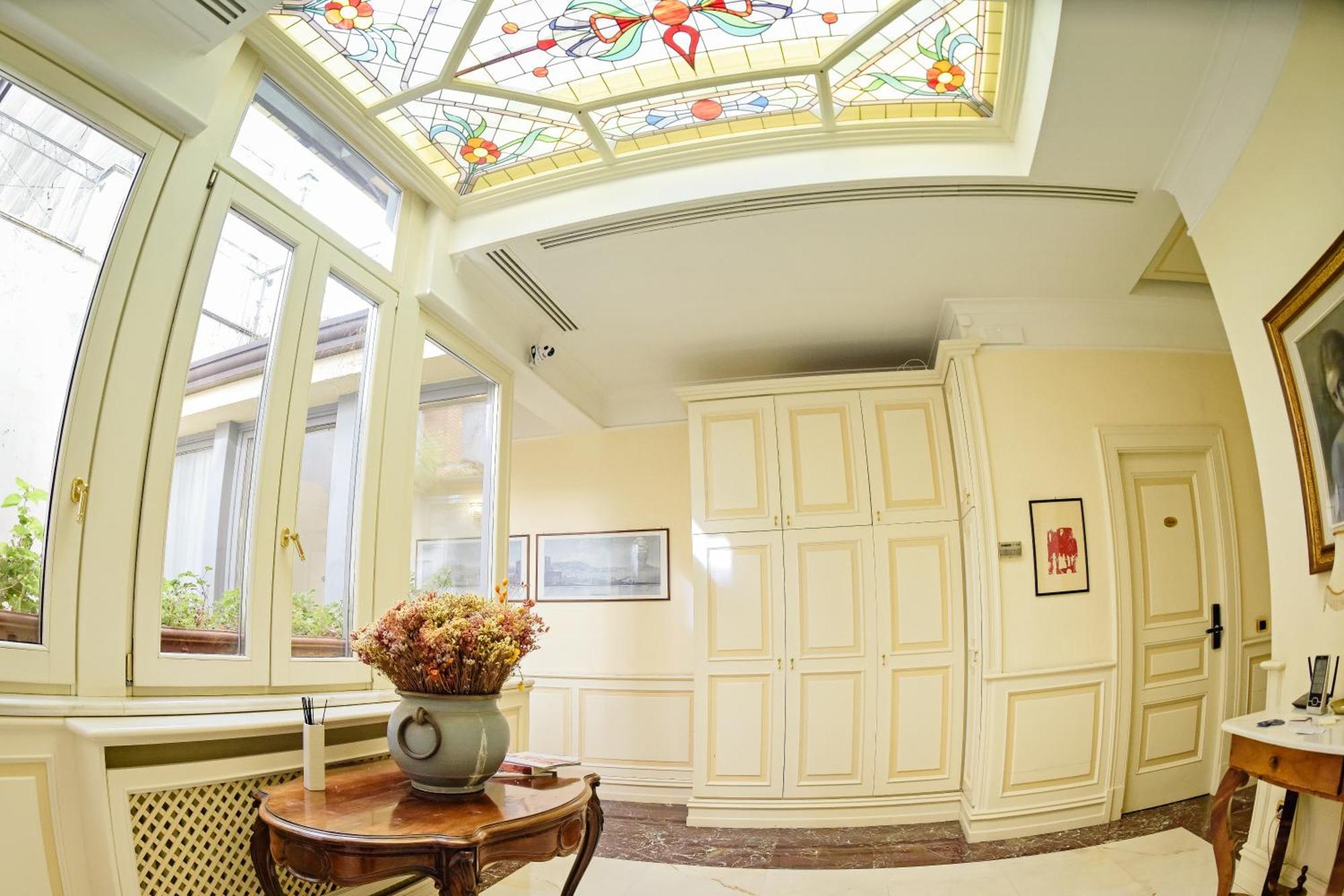 Al Centro Luxury Home Caserta Eksteriør billede