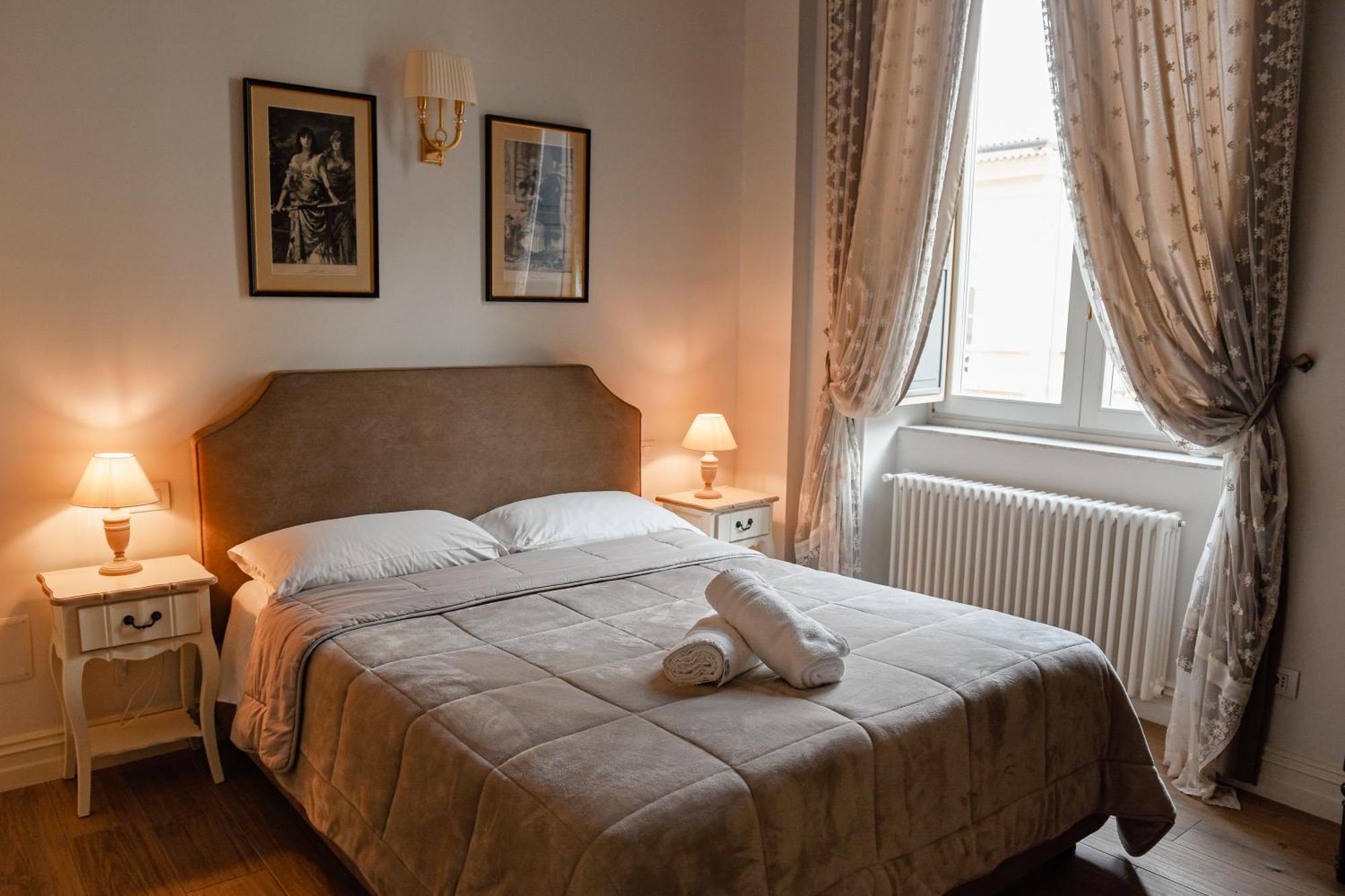 Al Centro Luxury Home Caserta Eksteriør billede