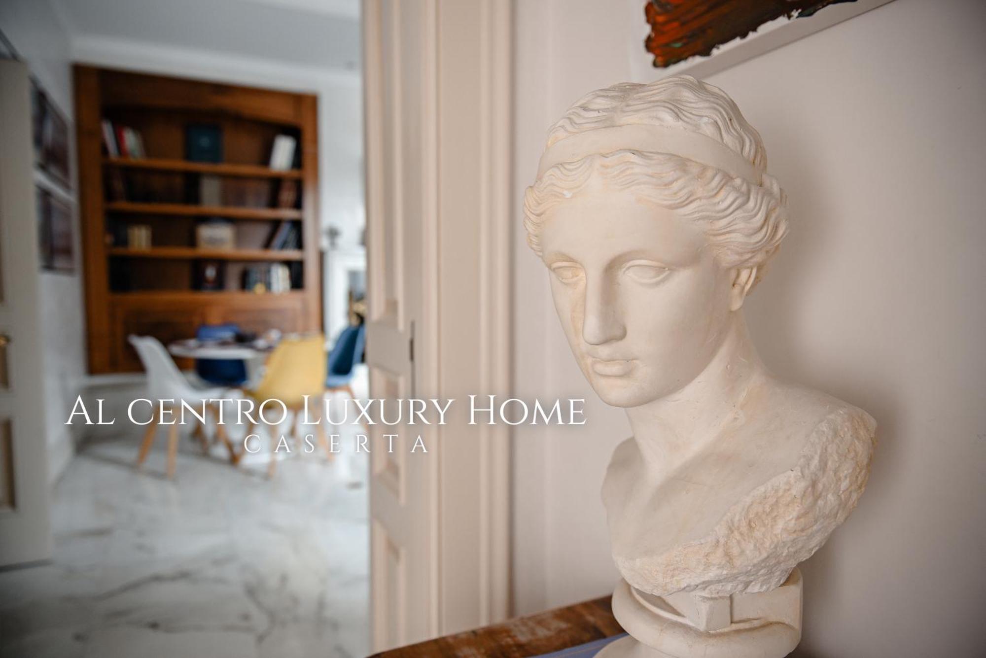 Al Centro Luxury Home Caserta Eksteriør billede